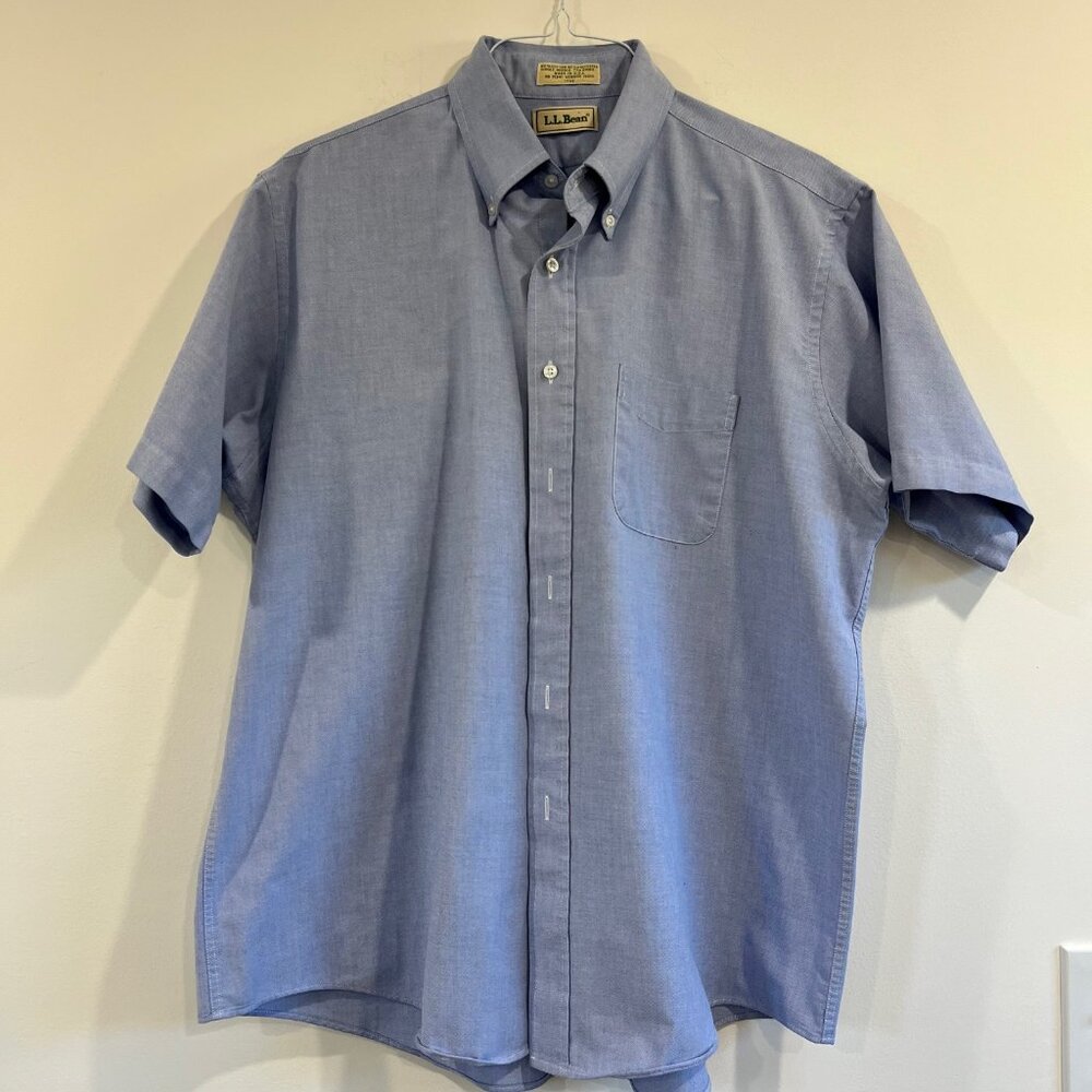 Vintage L.L.Bean Short Sleeve Shirt Light Blue Size XL Made in the USA